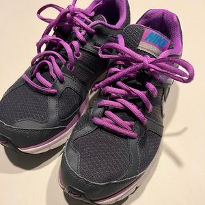 Women’s Nike Athletic Shoe